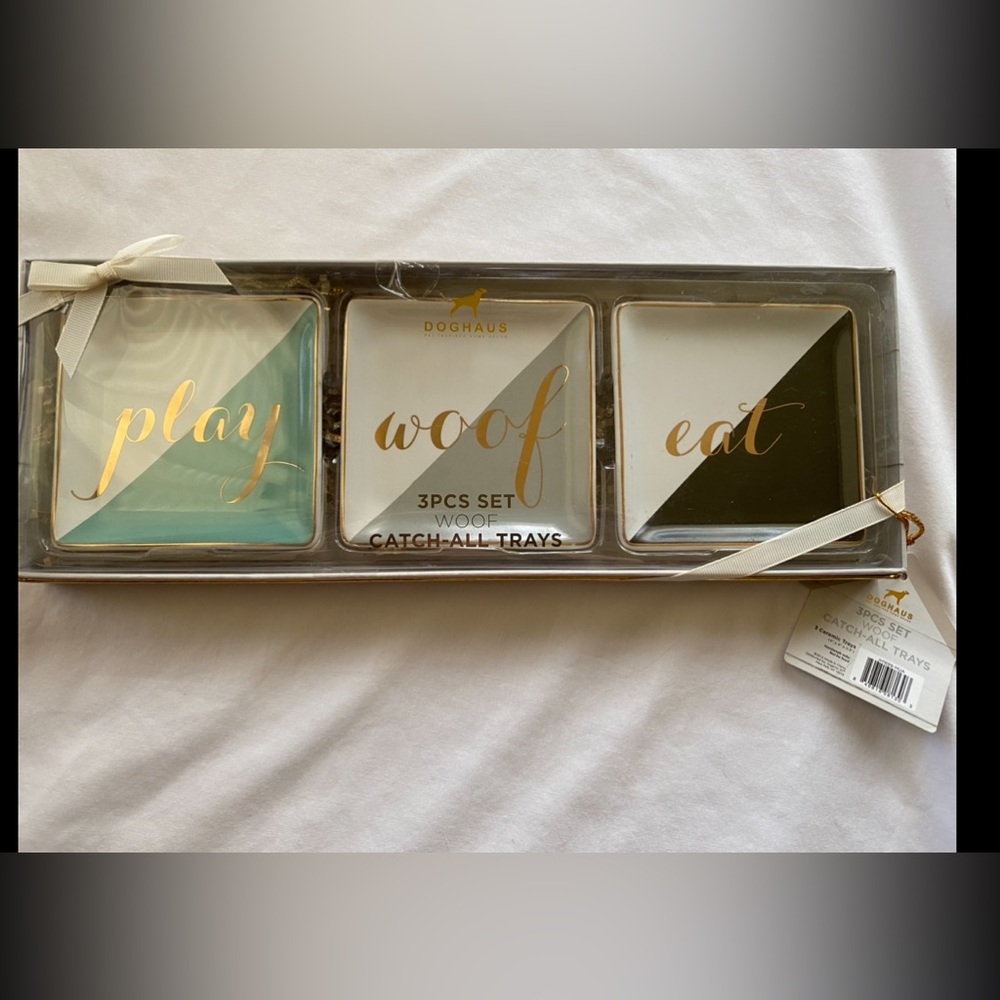 DogHaus 3 pc set Catch All Trays (New In Box)